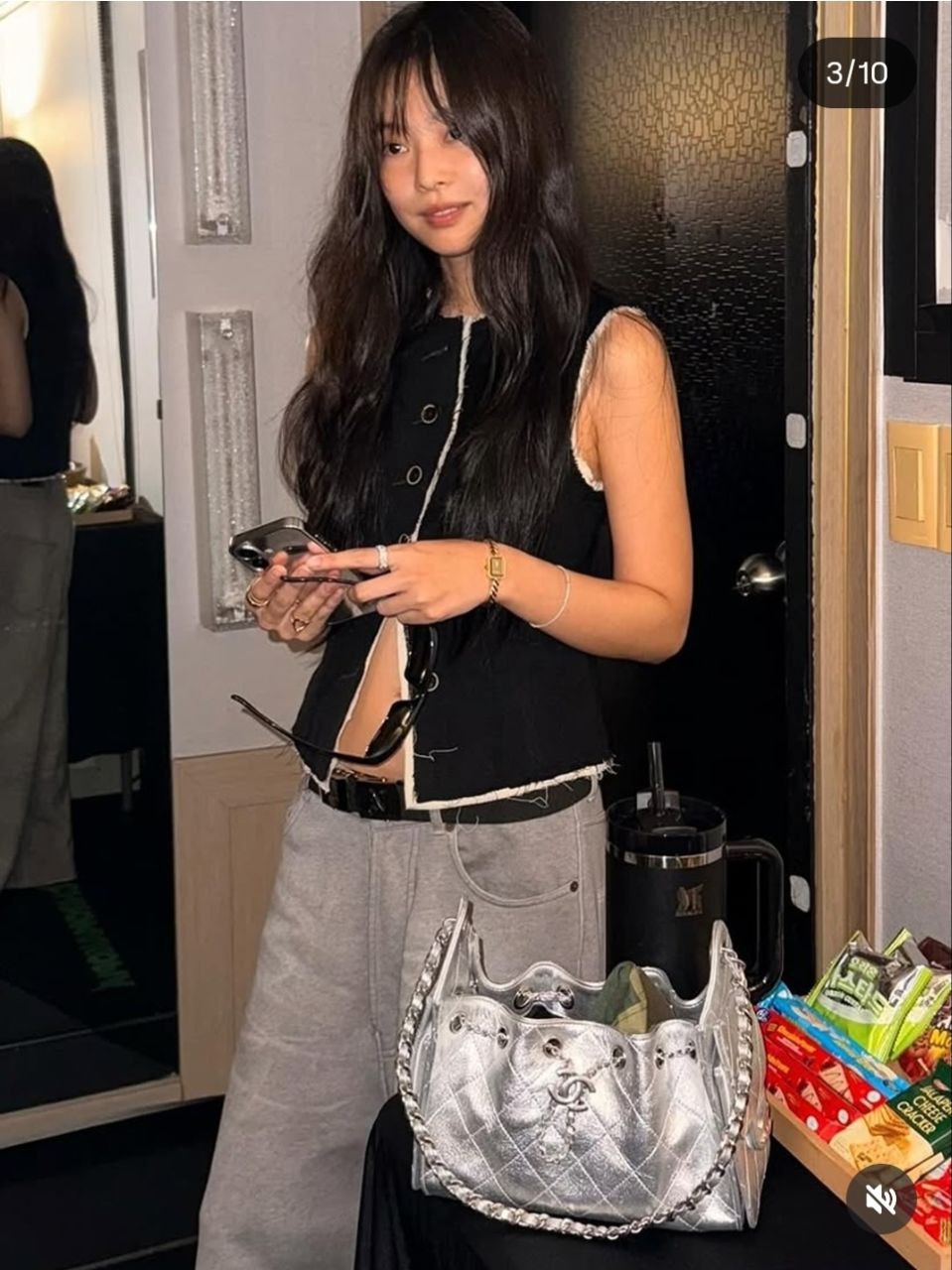 JENNIE